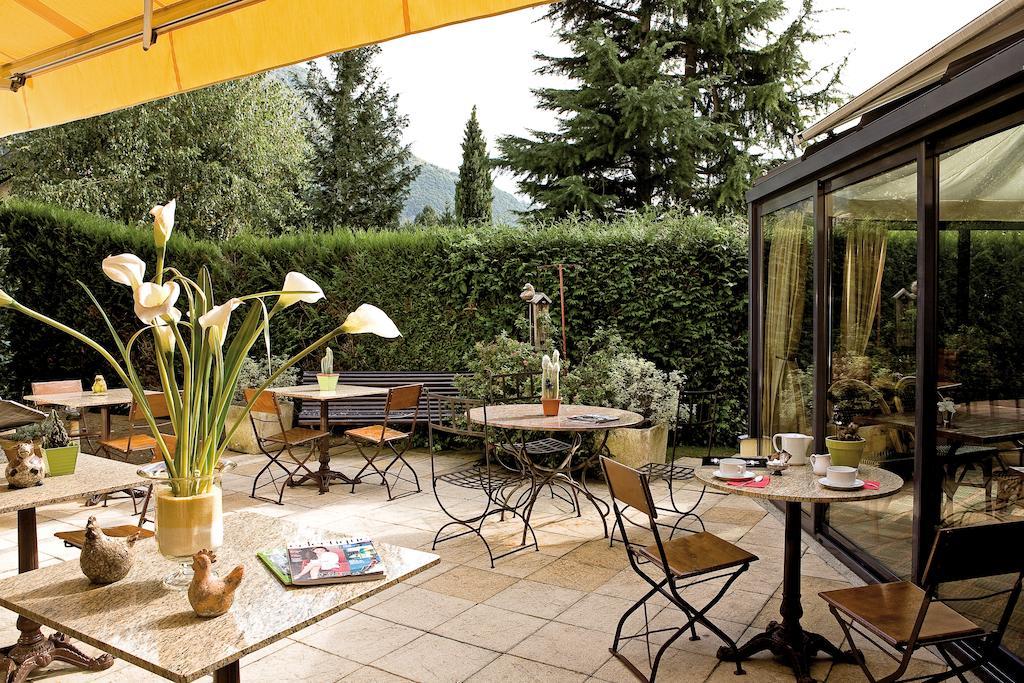 Le Flamboyant Annecy Exterior foto